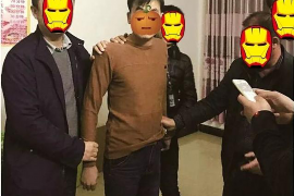 讨债公司找到了失散亲人：一场意外的家庭团聚